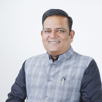 Raaj_Kumar_Anand.-Aap-party-Minister-Delhi-Dzire-news